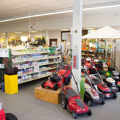 Impressionen von Dierking - Fachhandel für Werkzeuge, Haushaltswaren, Elektroartikel und Kaminöfen in Rodenwald