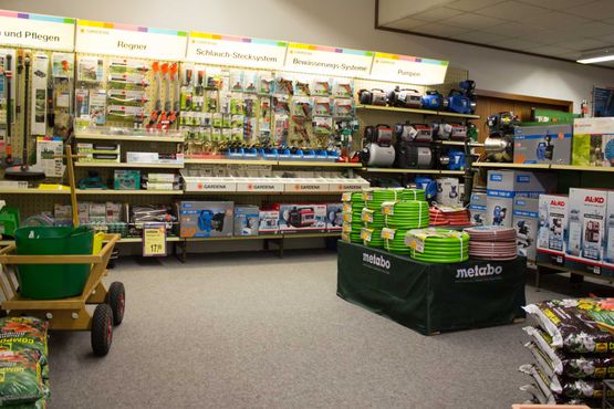 Impressionen von Dierking - Fachhandel für Werkzeuge, Haushaltswaren, Elektroartikel und Kaminöfen in Rodenwald